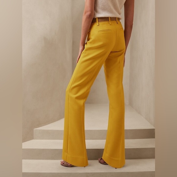 Banana Republic Pants - Banana Republic Lido Straight Italian Wool Pant